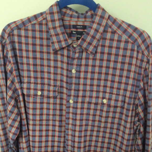 Gap casual button down - Picture 1 of 3